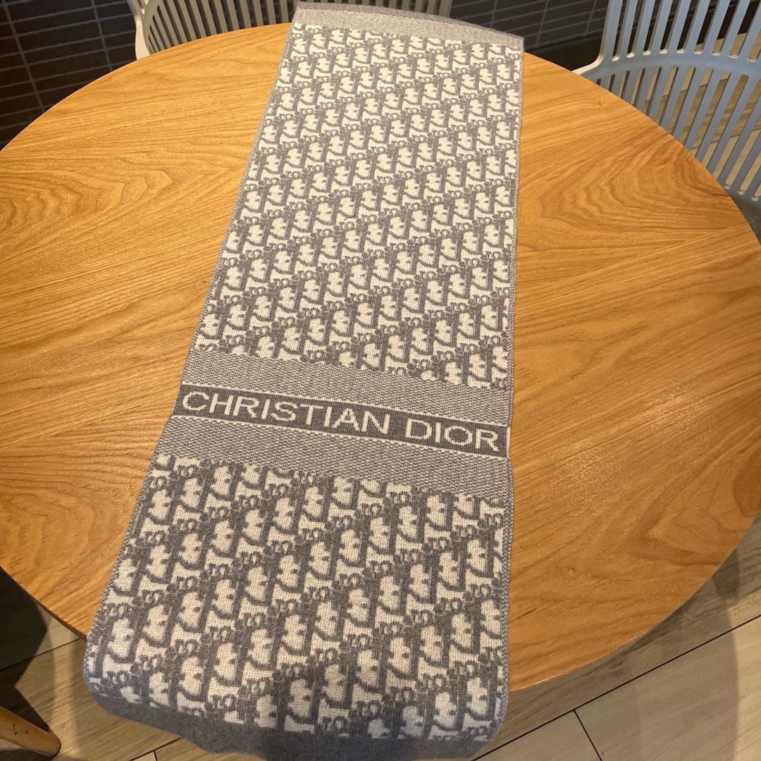 Dior 디올 그레이 자카드 로고 양모 머플러 5