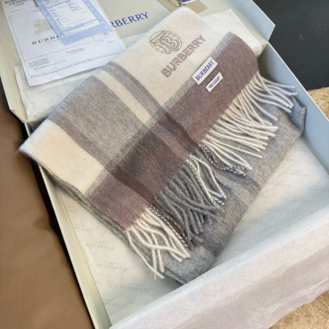 Burberry 버버리 남성 체크 양모 머플러 2