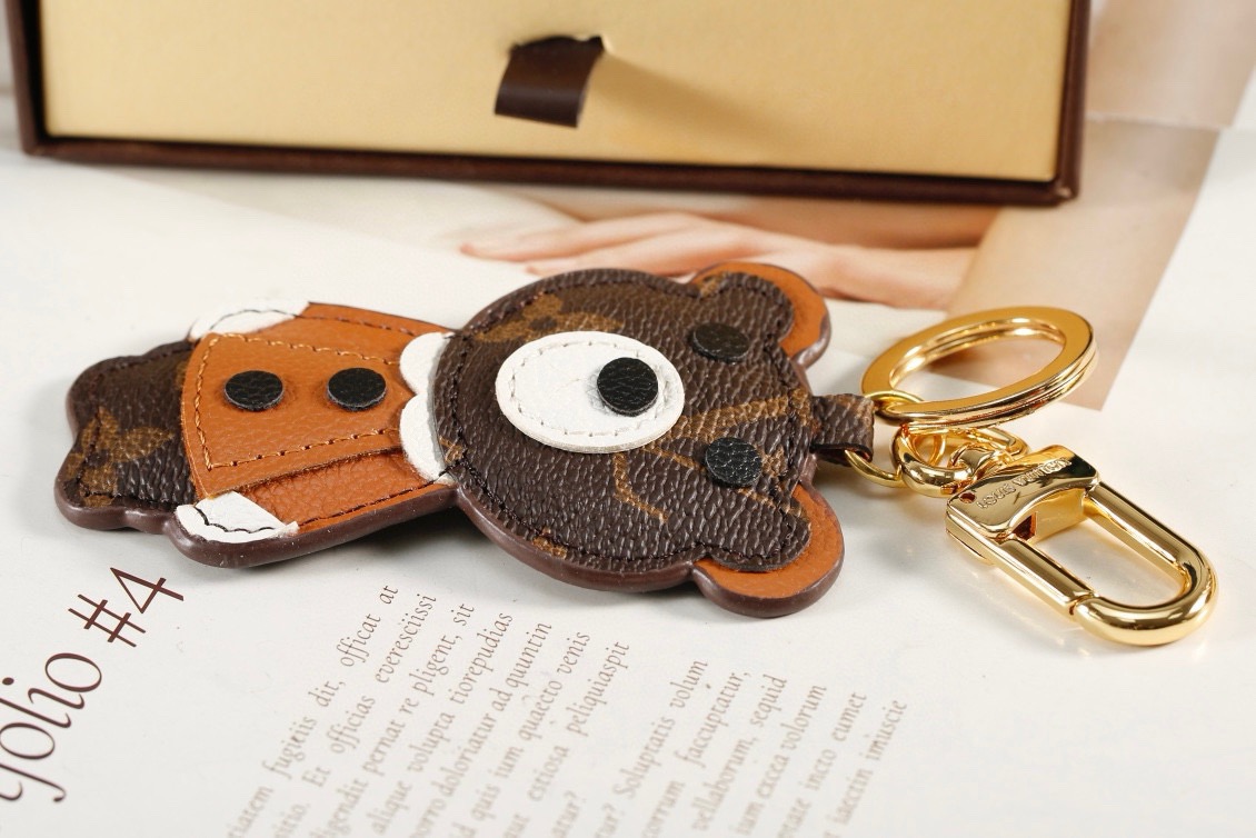 Louis Vuitton 루이비통 곰돌이 모노그램 가죽 키링 참 4