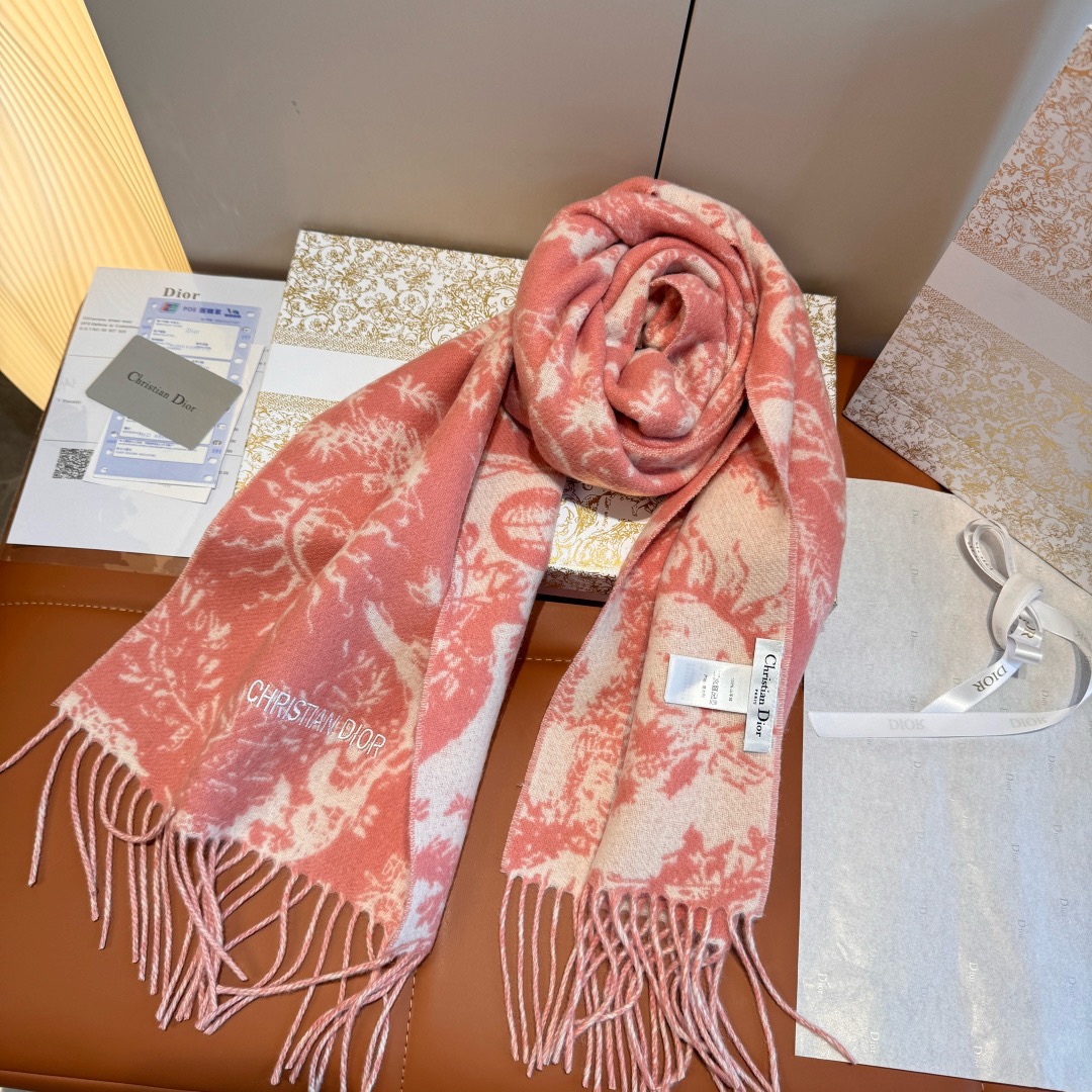 DIOR 디올 2025 태양 모티브 양모 머플러 5