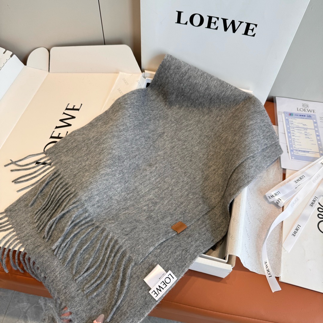 LOEWE 로에베 남녀 공용 클래식 그레이 머플러 7