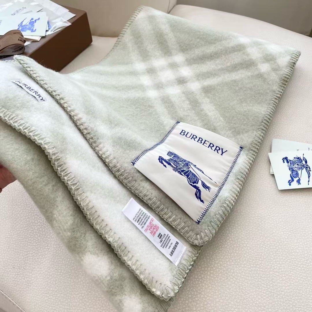 BURBERRY 버버리 체크 울 머플러 담요 3
