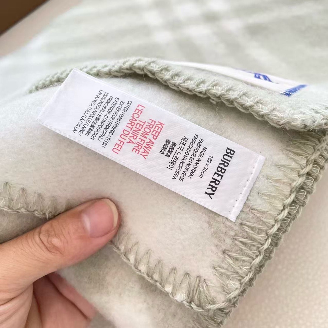 BURBERRY 버버리 체크 울 머플러 담요 8