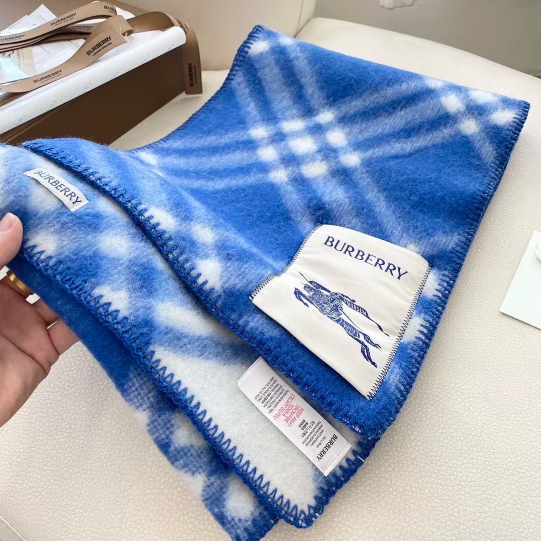 BURBERRY 버버리 체크 울 머플러 담요 3