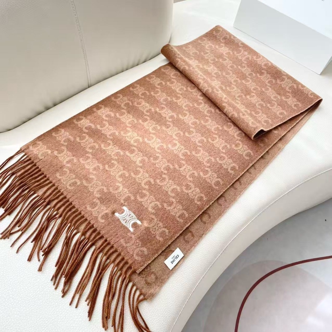 CELINE 셀린느 트리오프 체인 로고 양모 머플러 6