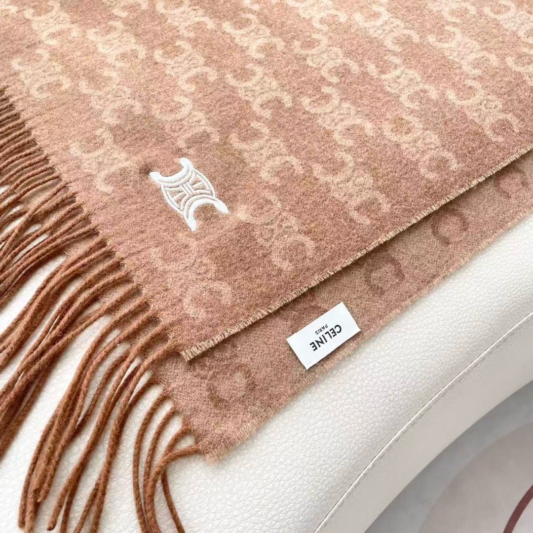 CELINE 셀린느 트리오프 체인 로고 양모 머플러 9