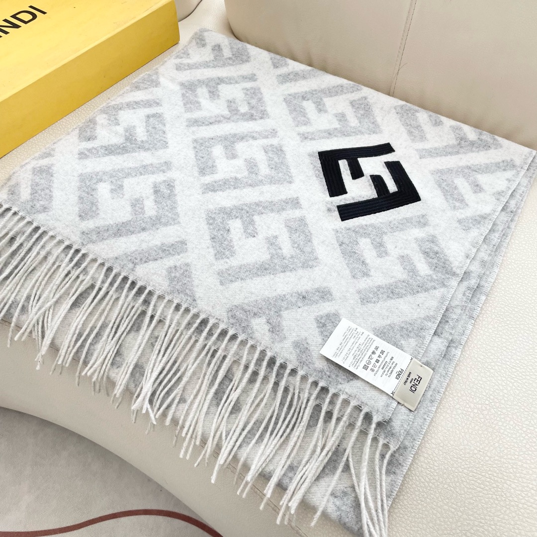 Canada Goose 크로프턴 퍼퍼 블랙 남녀공용 다운 패딩 4