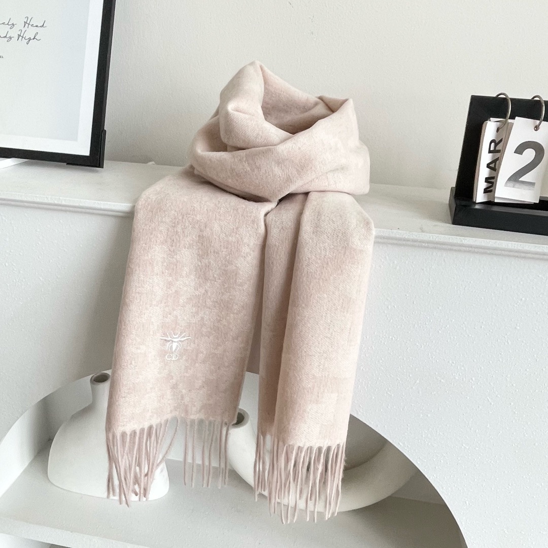 Dior 디올 하운드투스 비 자수 머플러 8