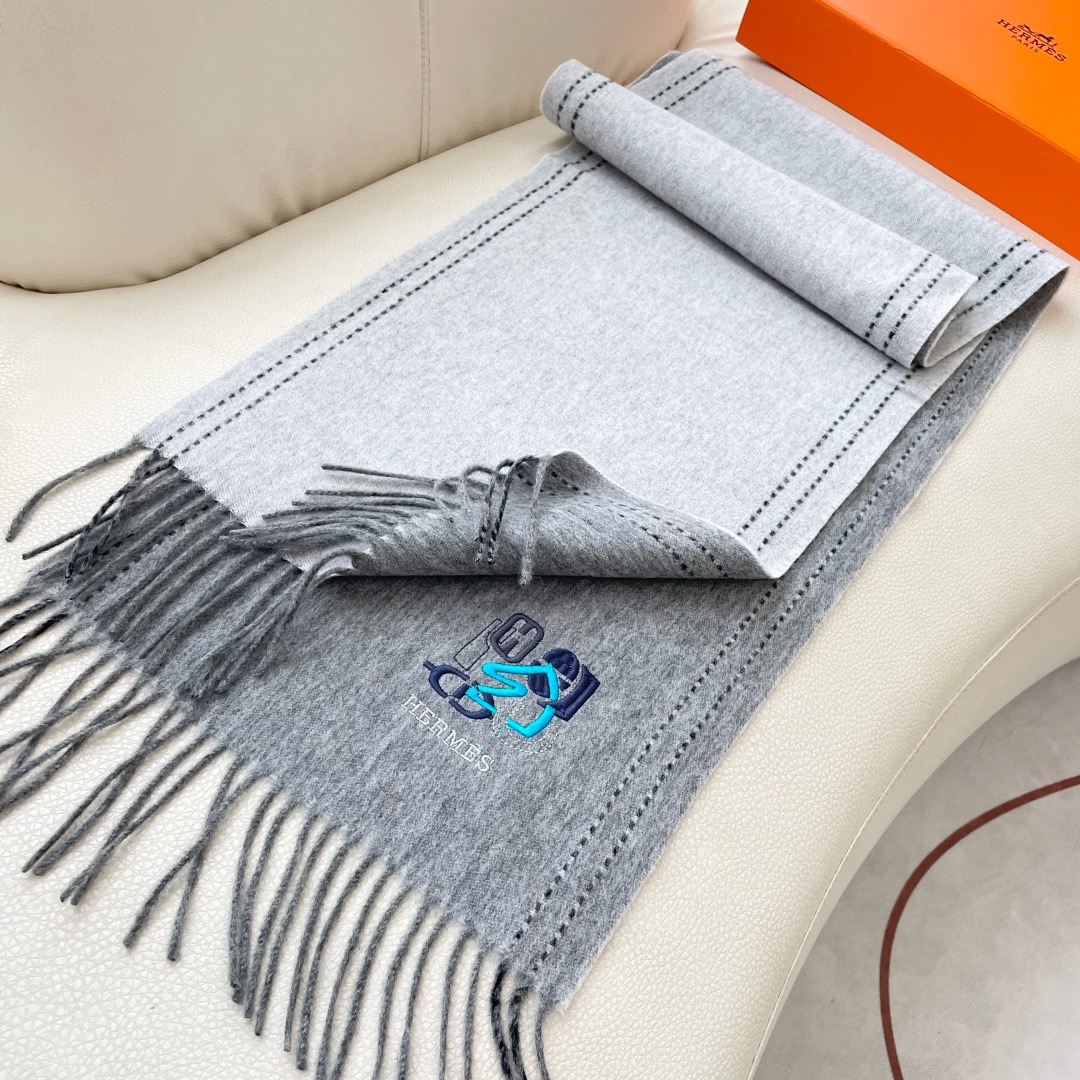 HERMES 에르메스 남녀공용 양면 로고 머플러 7