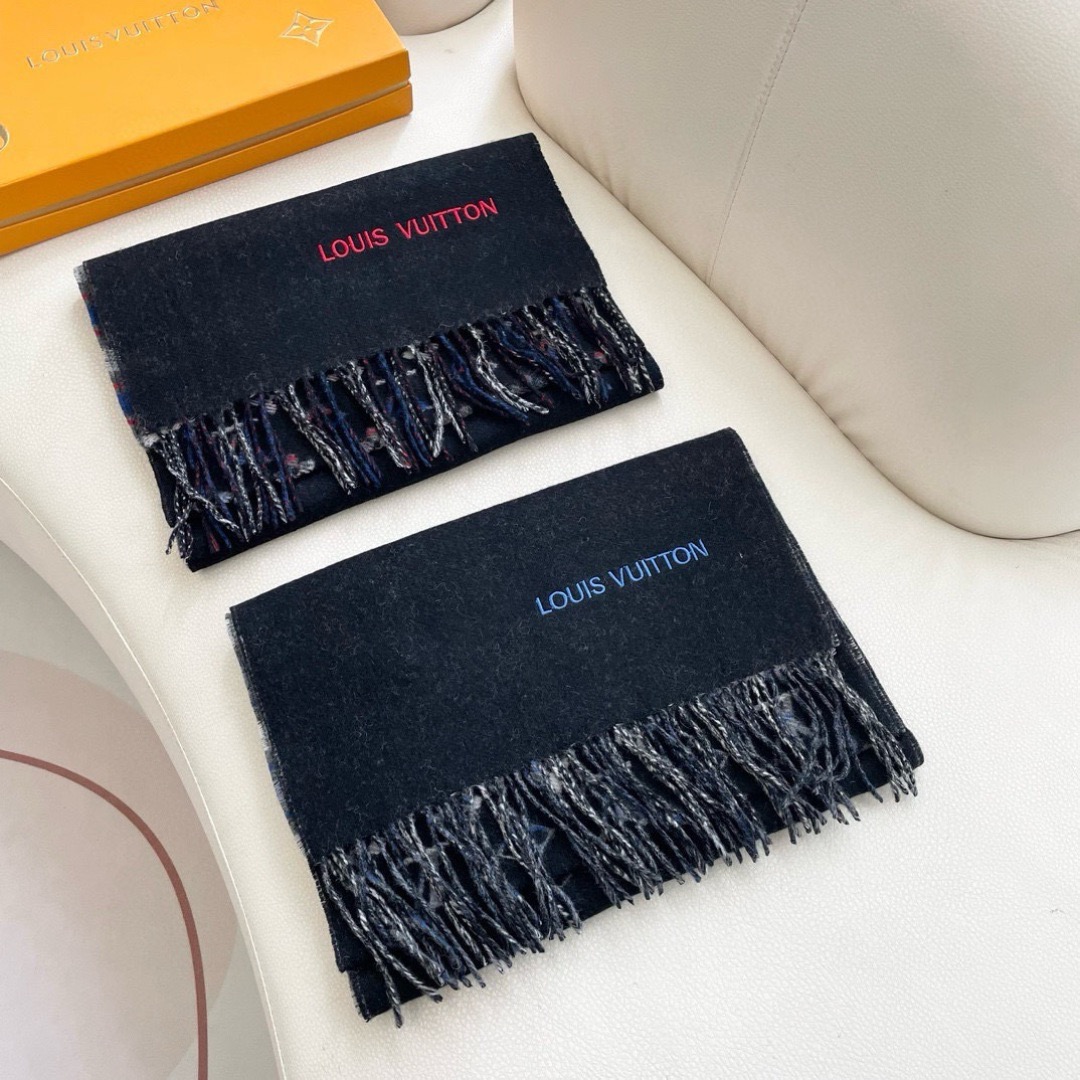 Louis Vuitton 루이비통 모노그램 그라디언트 타탄 시티 머플러 3