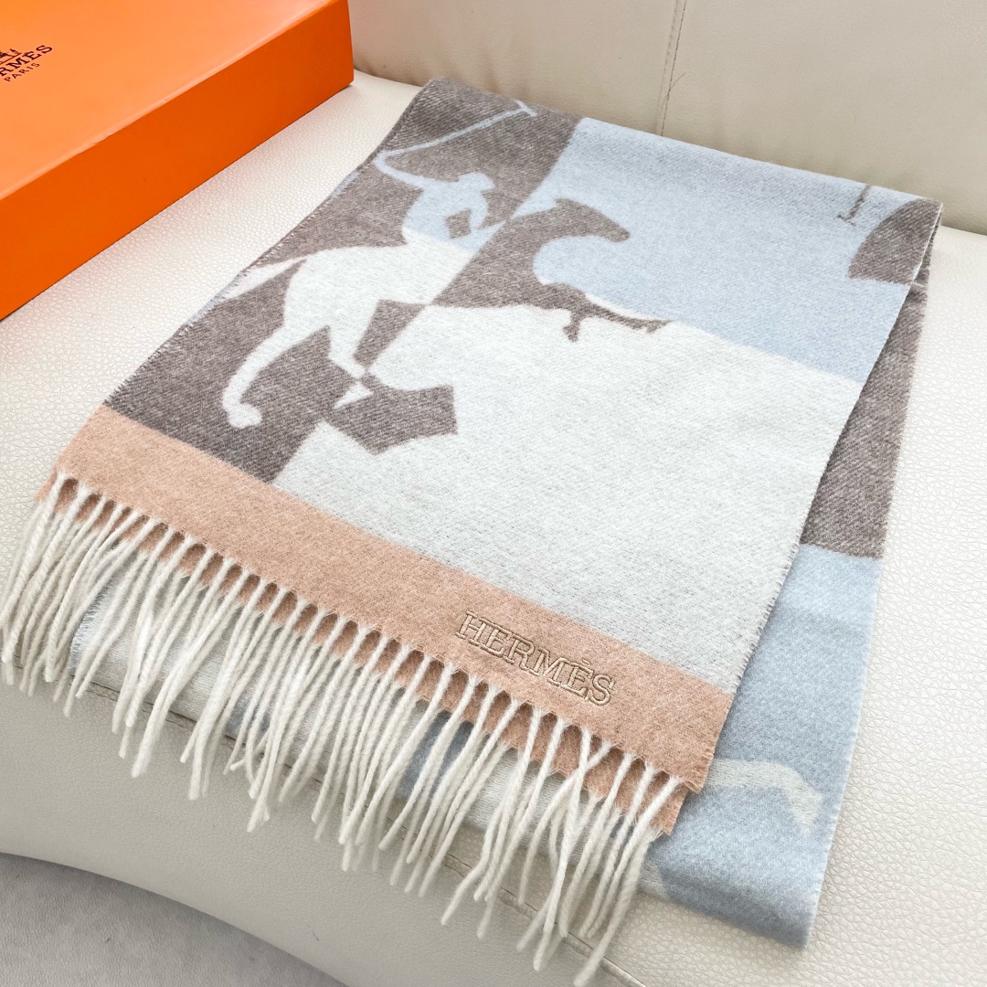 Hermes 에르메스 남녀공용 클래식 말 모티브 울 머플러 4