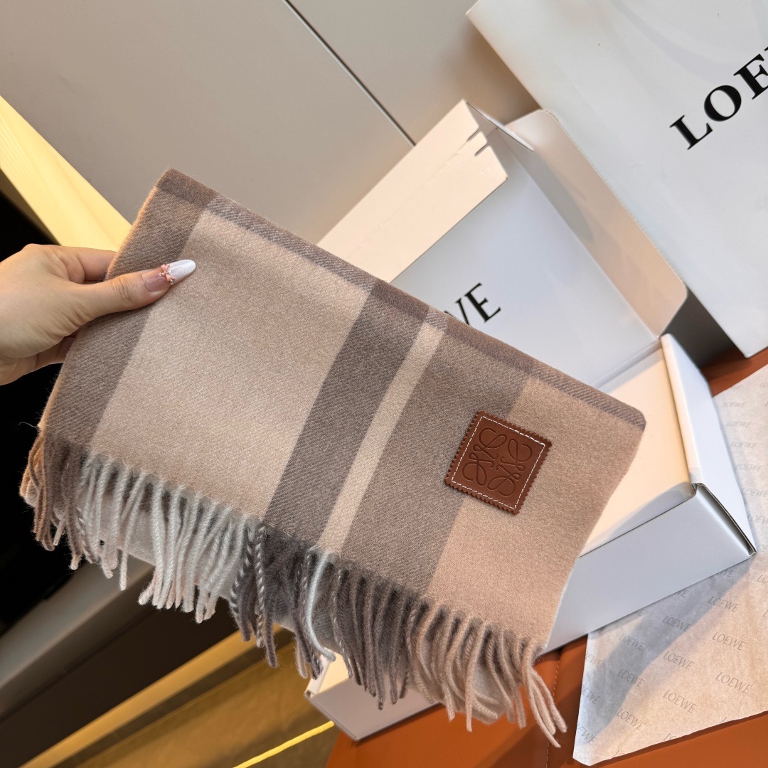 Loewe 로에베 아나그램 울 머플러 롱 스카프 2