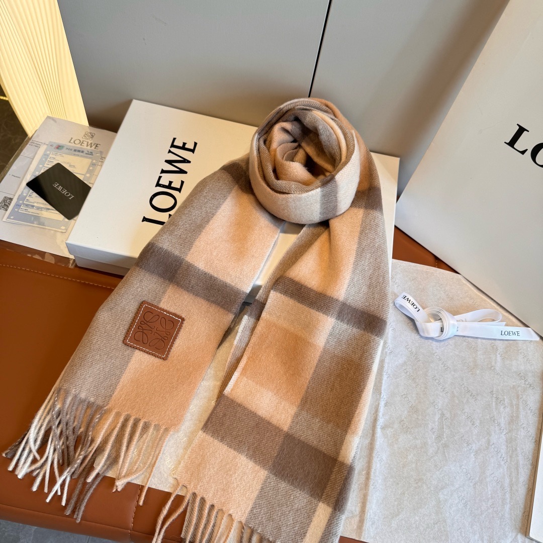 Loewe 로에베 아나그램 울 머플러 롱 스카프 4