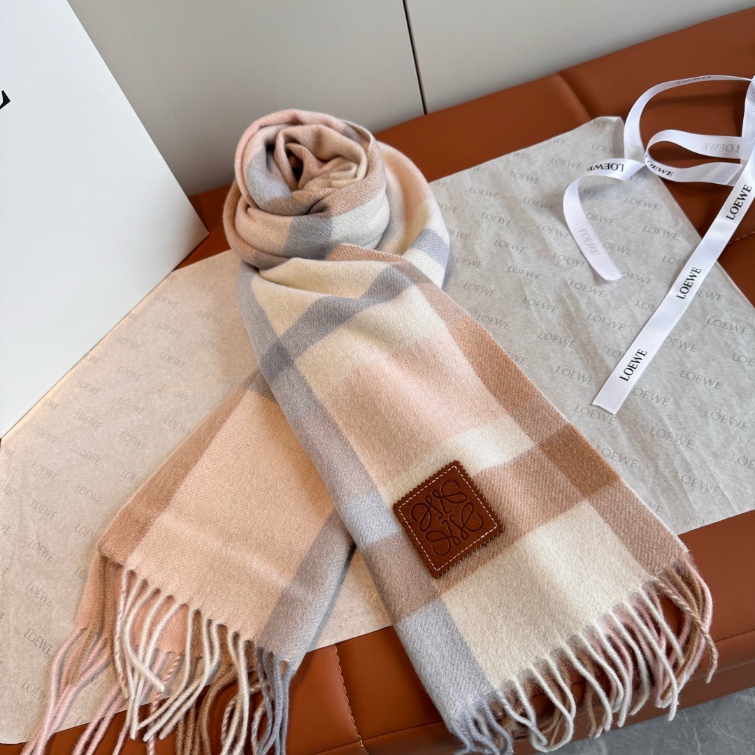 Loewe 로에베 아나그램 울 머플러 롱 스카프 5