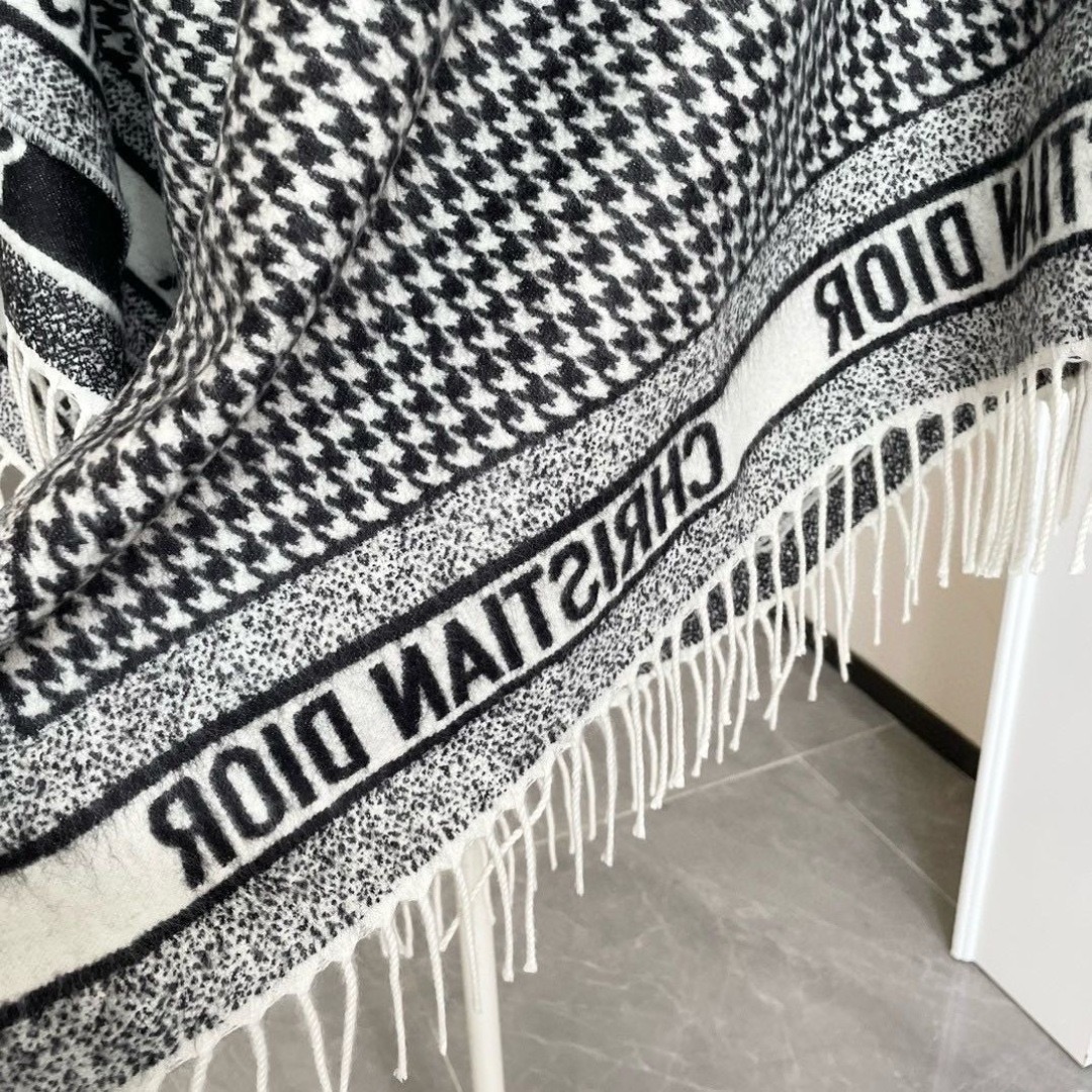 Dior 크리스찬 디올 하운드투스 울 숄 케이프 8