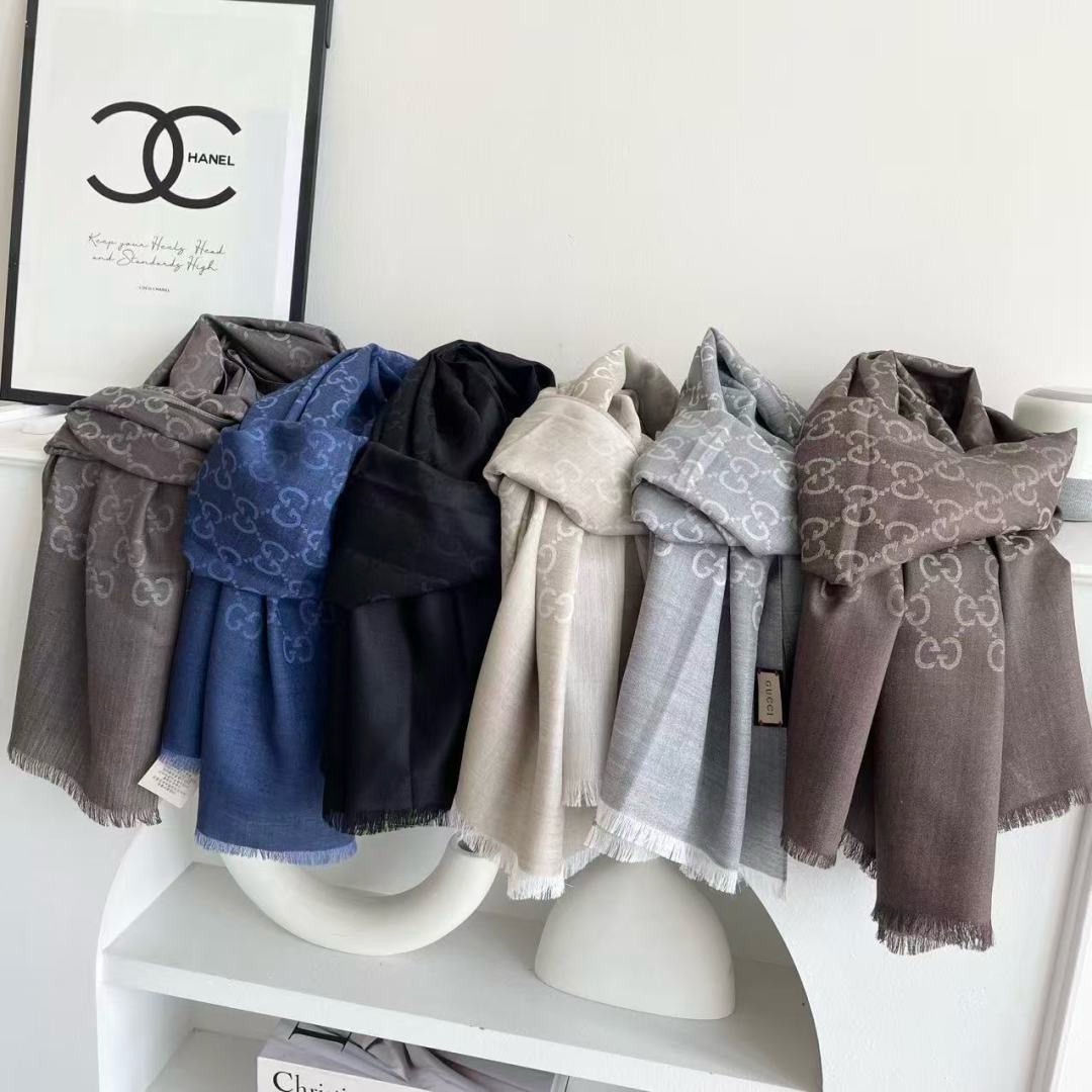 AMI 아미 25FW 타프타 하이넥 패딩 다운 점퍼 3