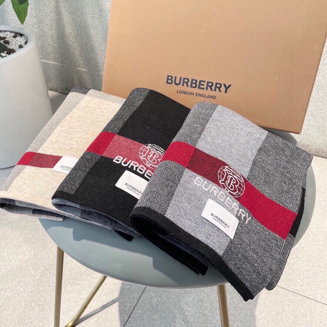 BURBERRY 버버리 체크 울 머플러 2