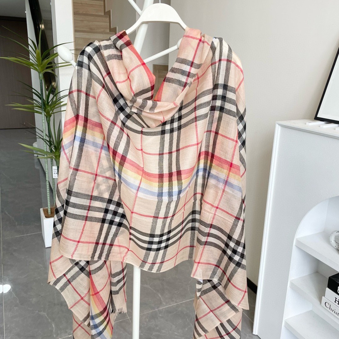 Burberry 버버리 체크 자수 양모 롱 머플러 6
