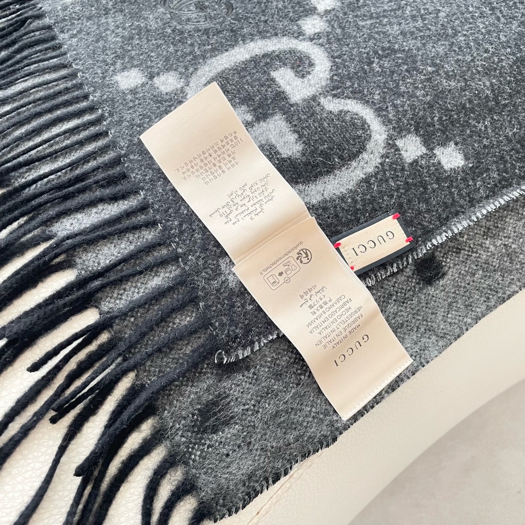 Prada 프라다 남성 신형 소가죽 캐주얼 스니커즈  7