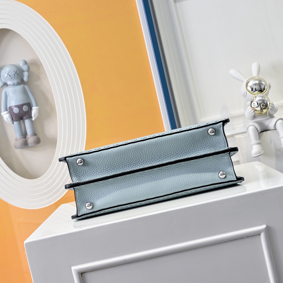 Fendi 펜디 피카부 SeeU 미디엄 토트백 5