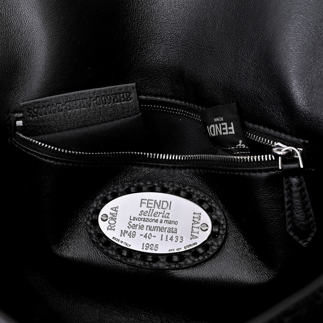 Fendi 펜디 바게트 스몰 토트백 7