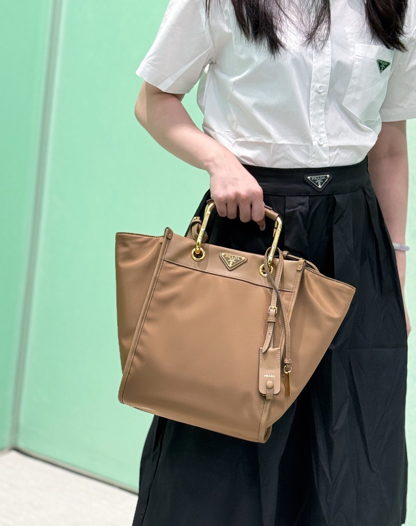 Prada 프라다 Re-Nylon 토트백 브라운 13