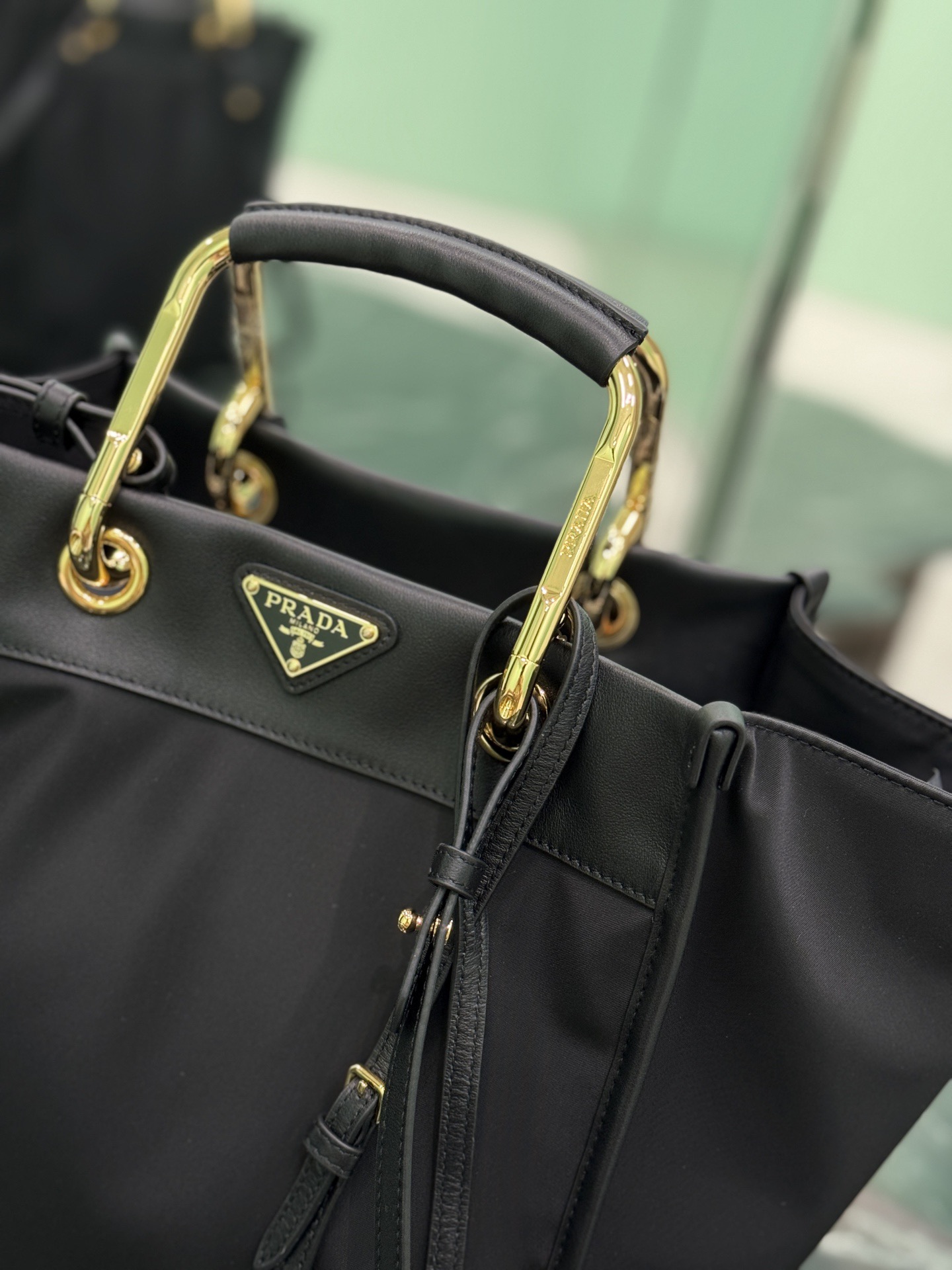 Prada 프라다 Re-Nylon 토트백 블랙 6