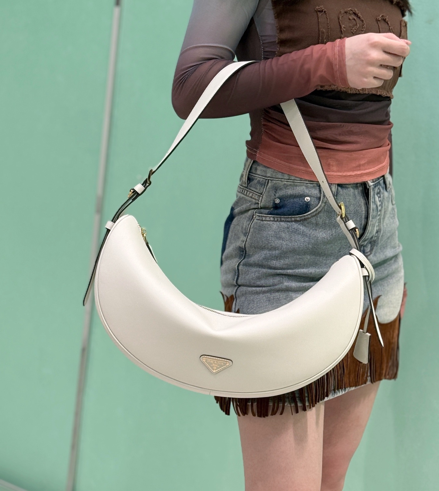 Prada 프라다 새들 레더 호보 숄더백 2