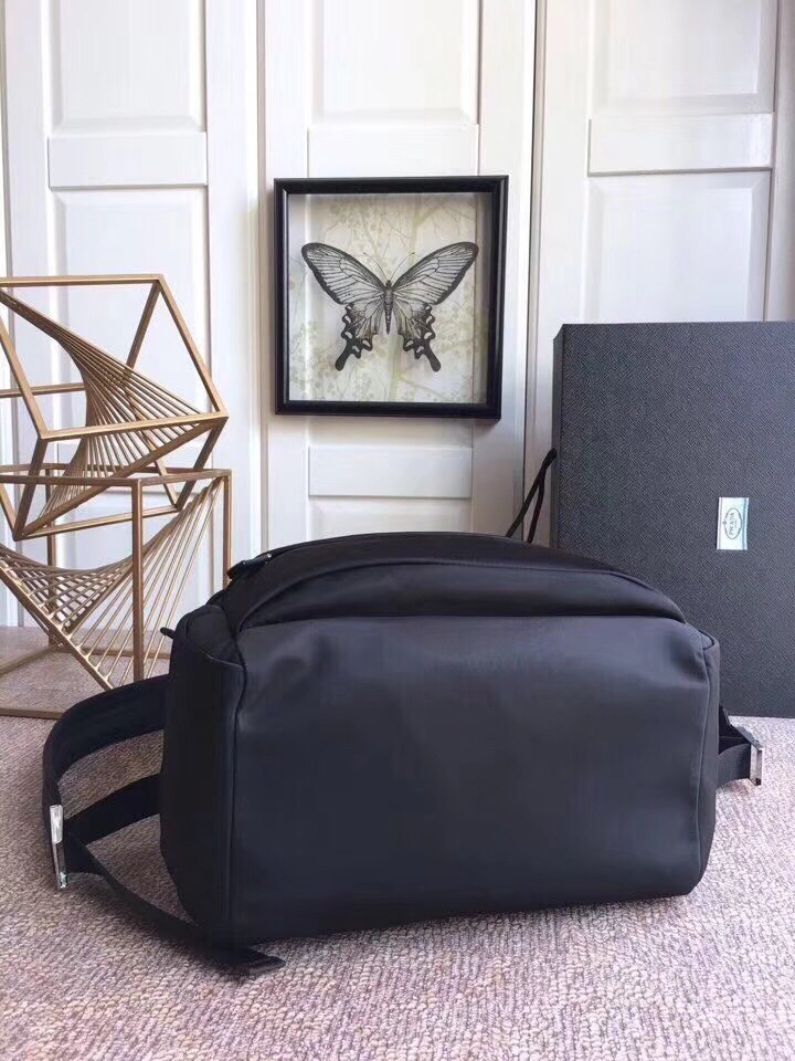 Prada 프라다 나일론 사피아노 트라이앵글 로고 백팩 4