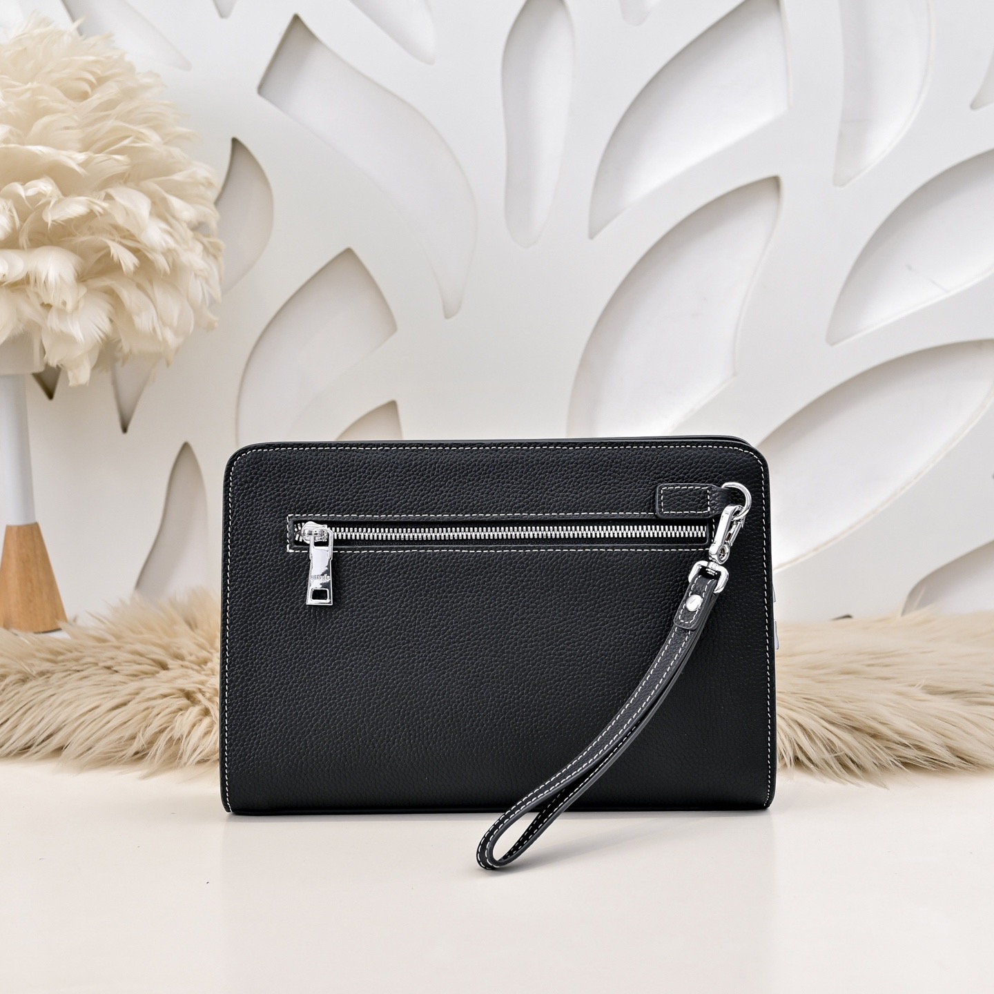 Hermes 에르메스 남성 소가죽 스트랩 클러치백 3