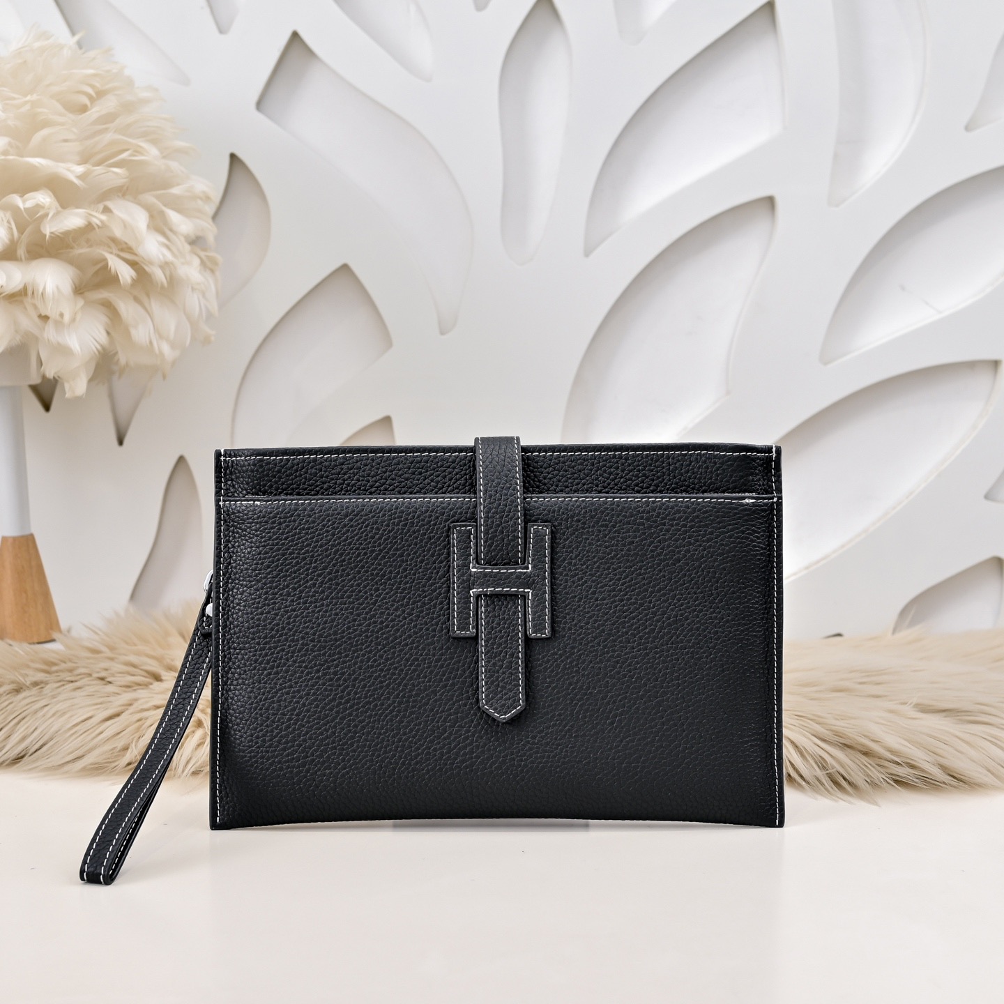 Hermes 에르메스 H 로고 남성 가죽 클러치백 1