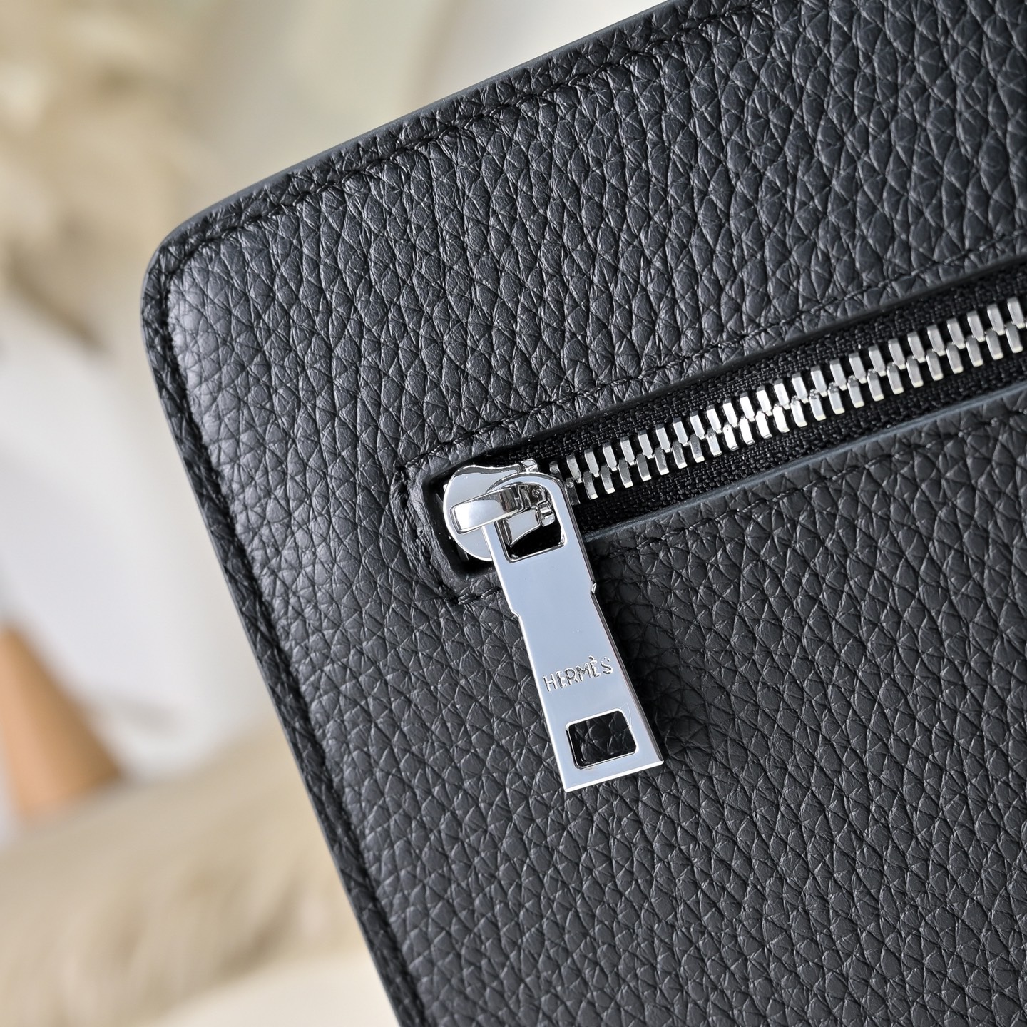 Hermes 에르메스 남성 가죽 H 로고 클러치백 5