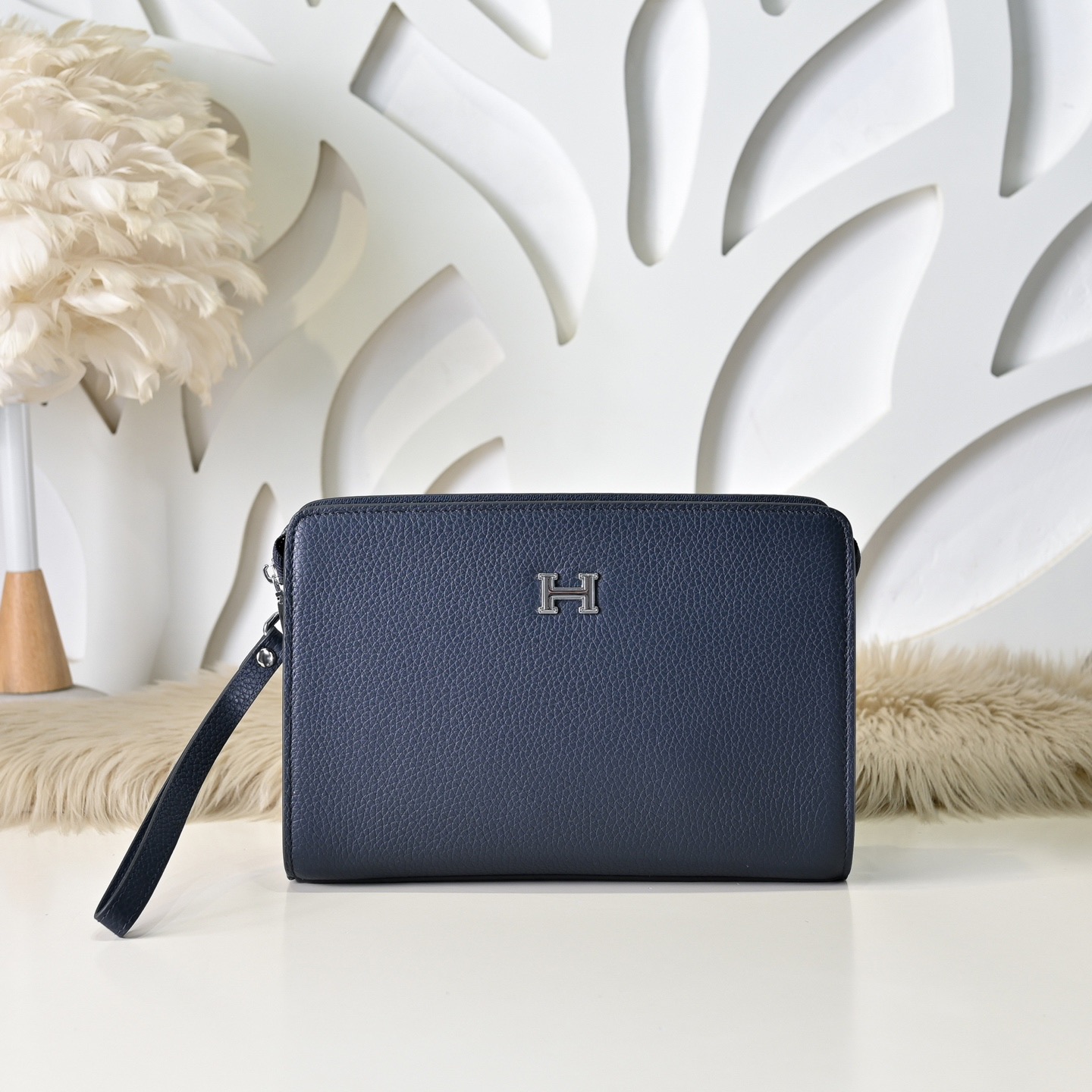 Hermes 에르메스 남성 소가죽 H 로고 클러치백 1