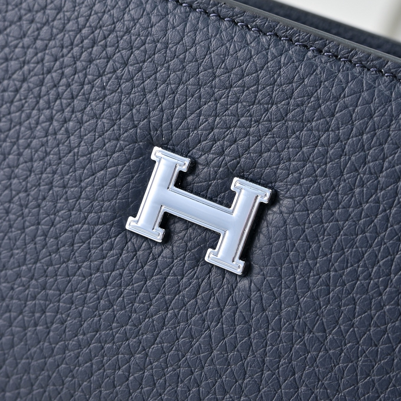 Hermes 에르메스 남성 소가죽 H 로고 클러치백 4