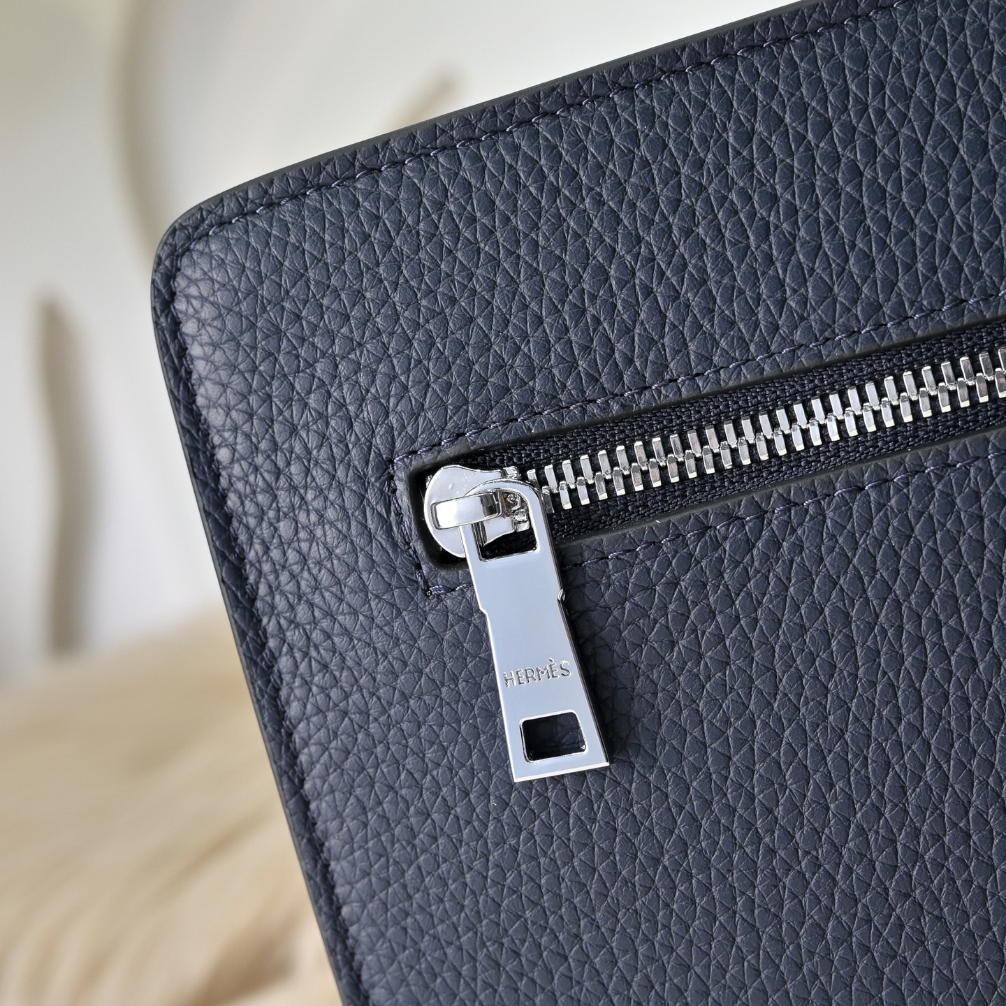 Hermes 에르메스 남성 소가죽 H 로고 클러치백 5