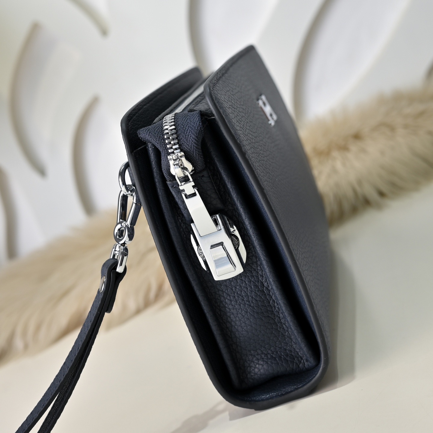 Hermes 에르메스 남성 소가죽 H 로고 클러치백 7