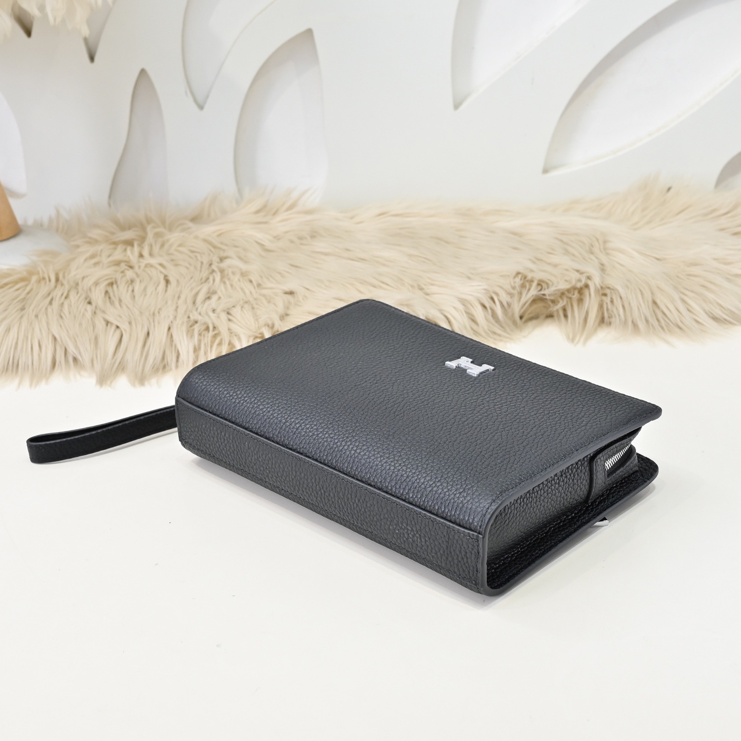 Hermes 에르메스 남성 소가죽 스트랩 클러치백 7