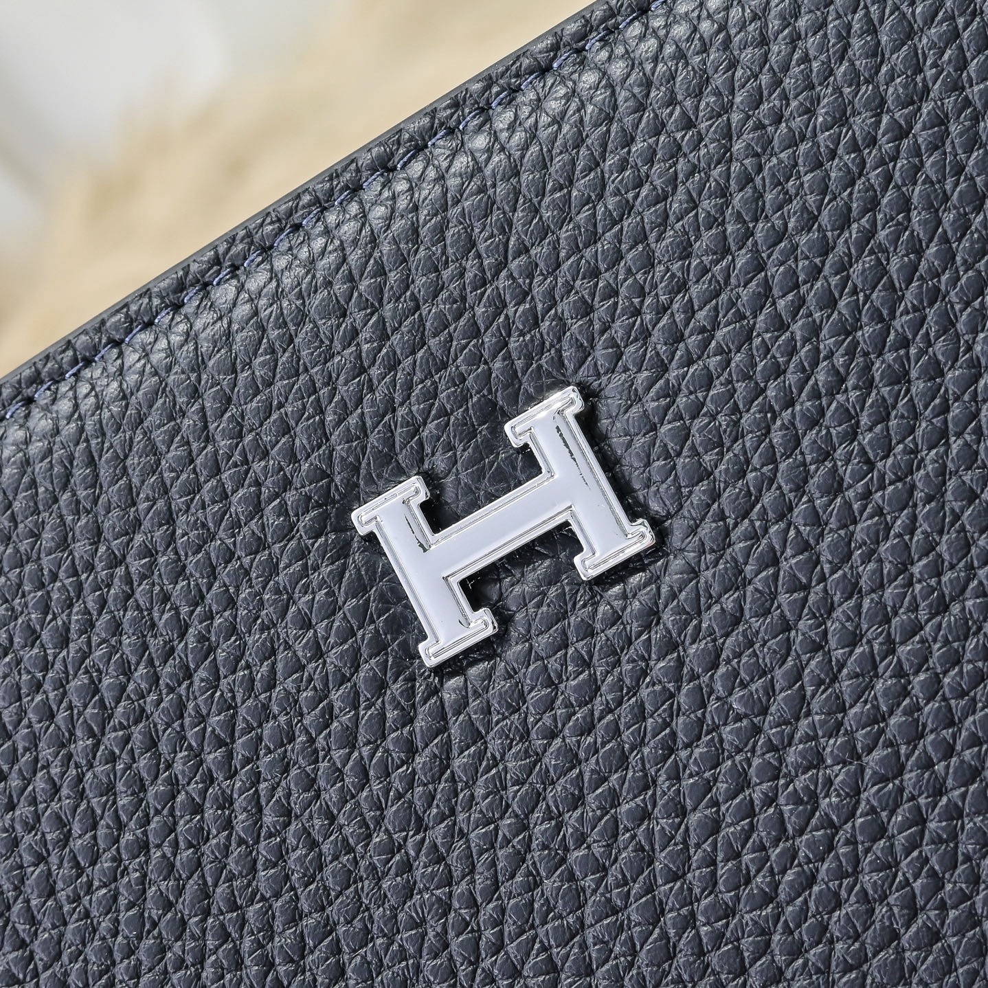 Hermes 에르메스 남성 소가죽 H 로고 클러치백 4