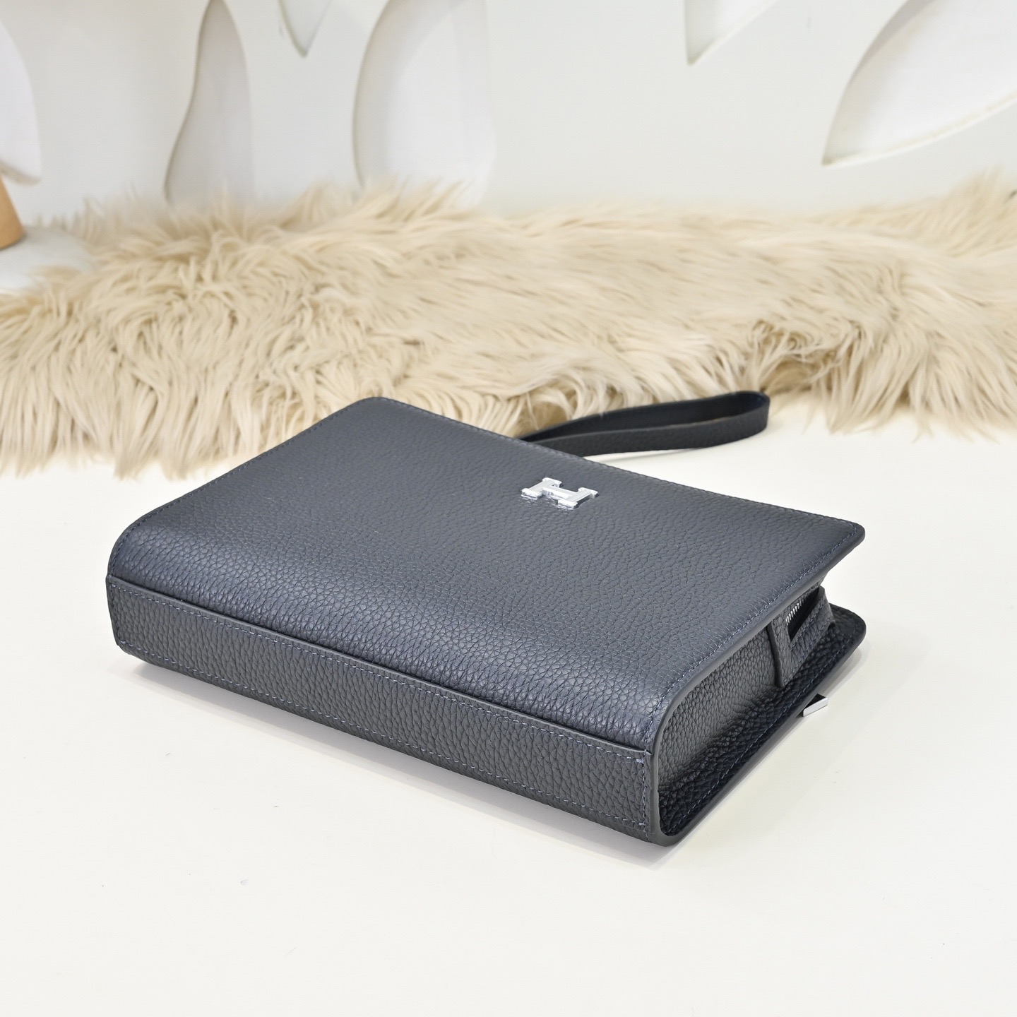 Hermes 에르메스 남성 소가죽 H 로고 클러치백 7