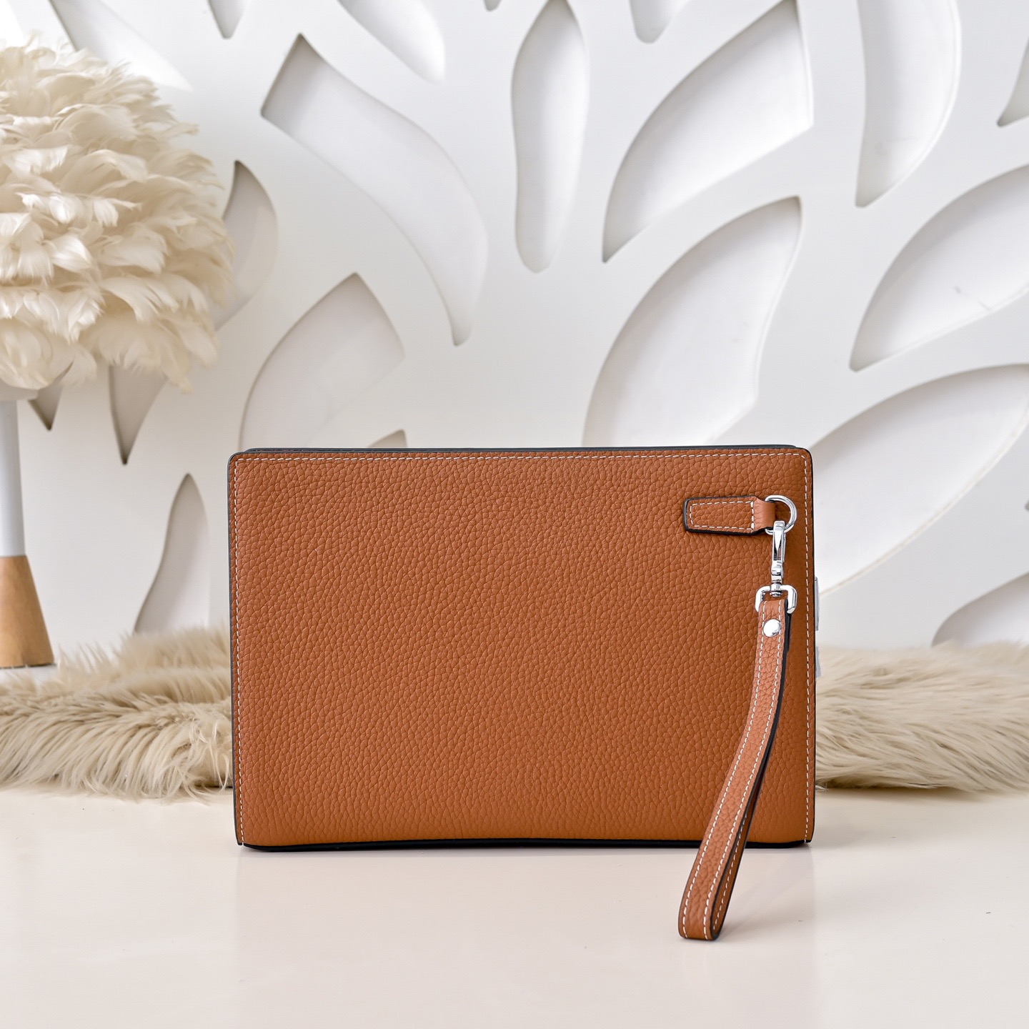 Hermes 에르메스 H 로고 남성 소가죽 클러치백 3