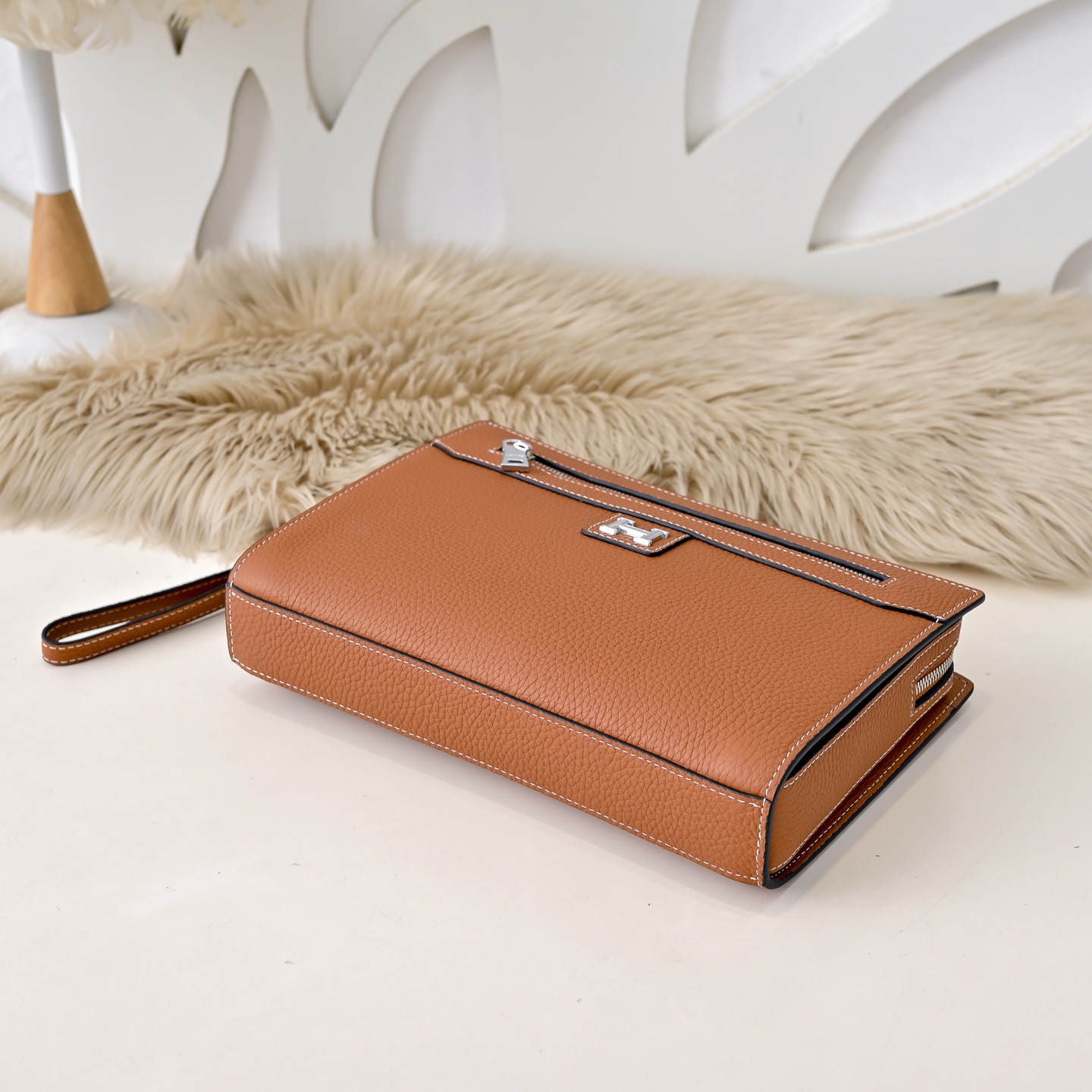 Hermes 에르메스 H 로고 남성 소가죽 클러치백 7