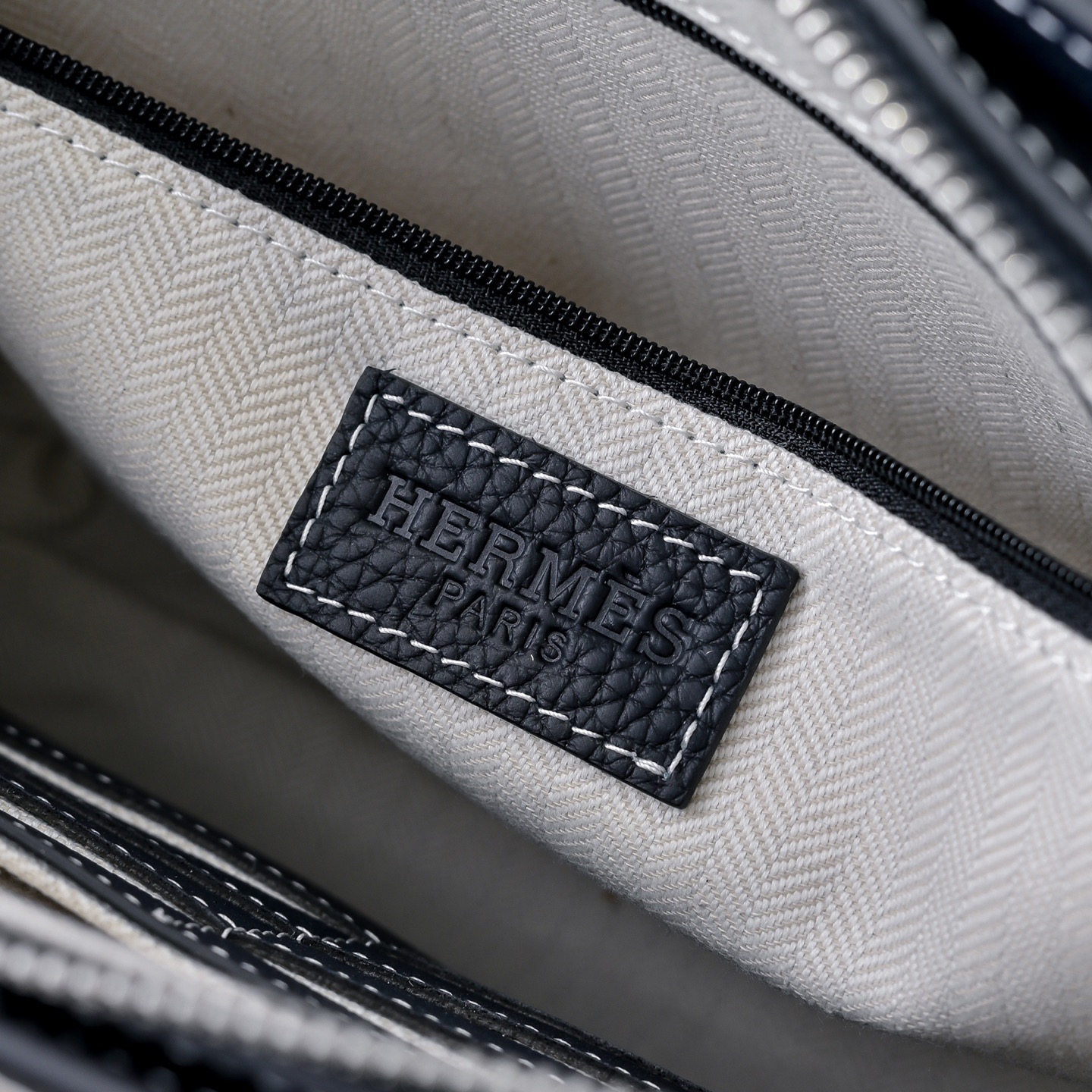 Hermes 에르메스 남성 가죽 클러치백 8