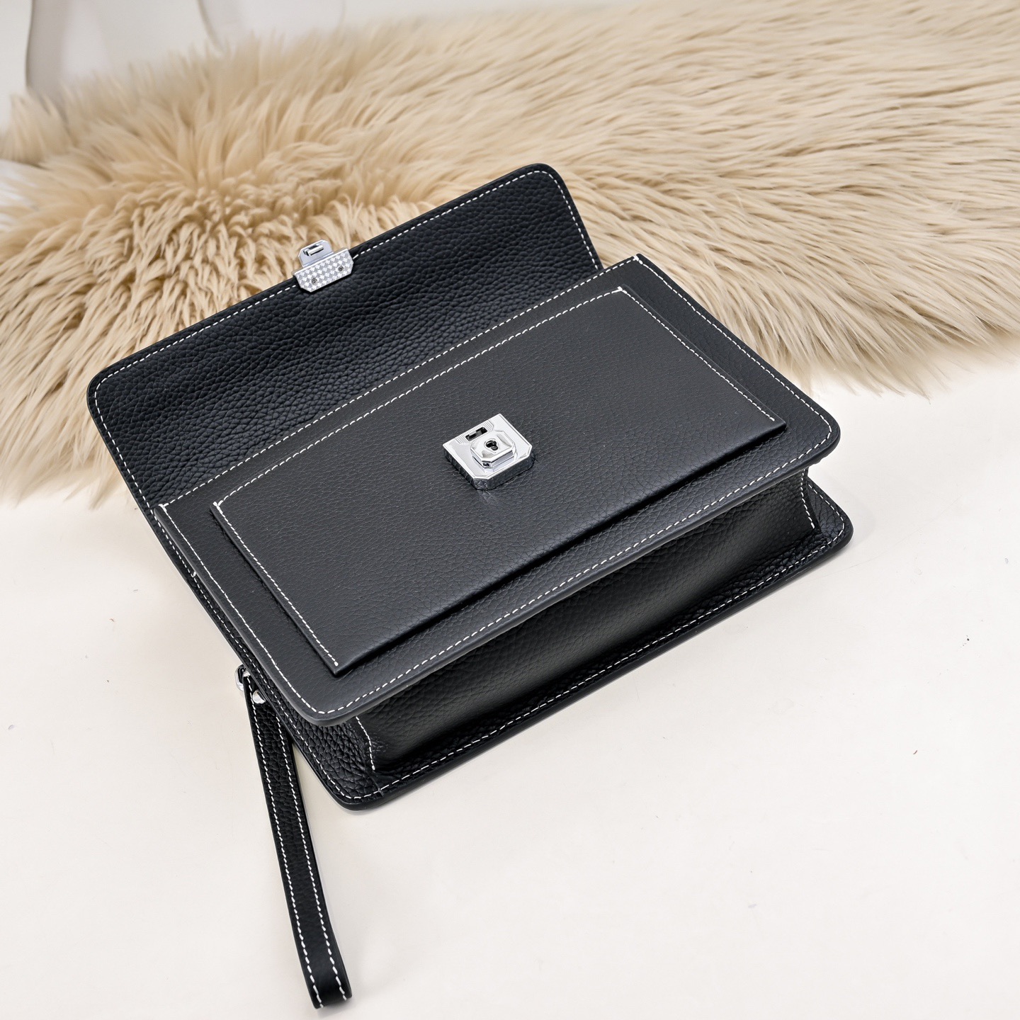 Hermes 에르메스 남성 가죽 클러치백 7