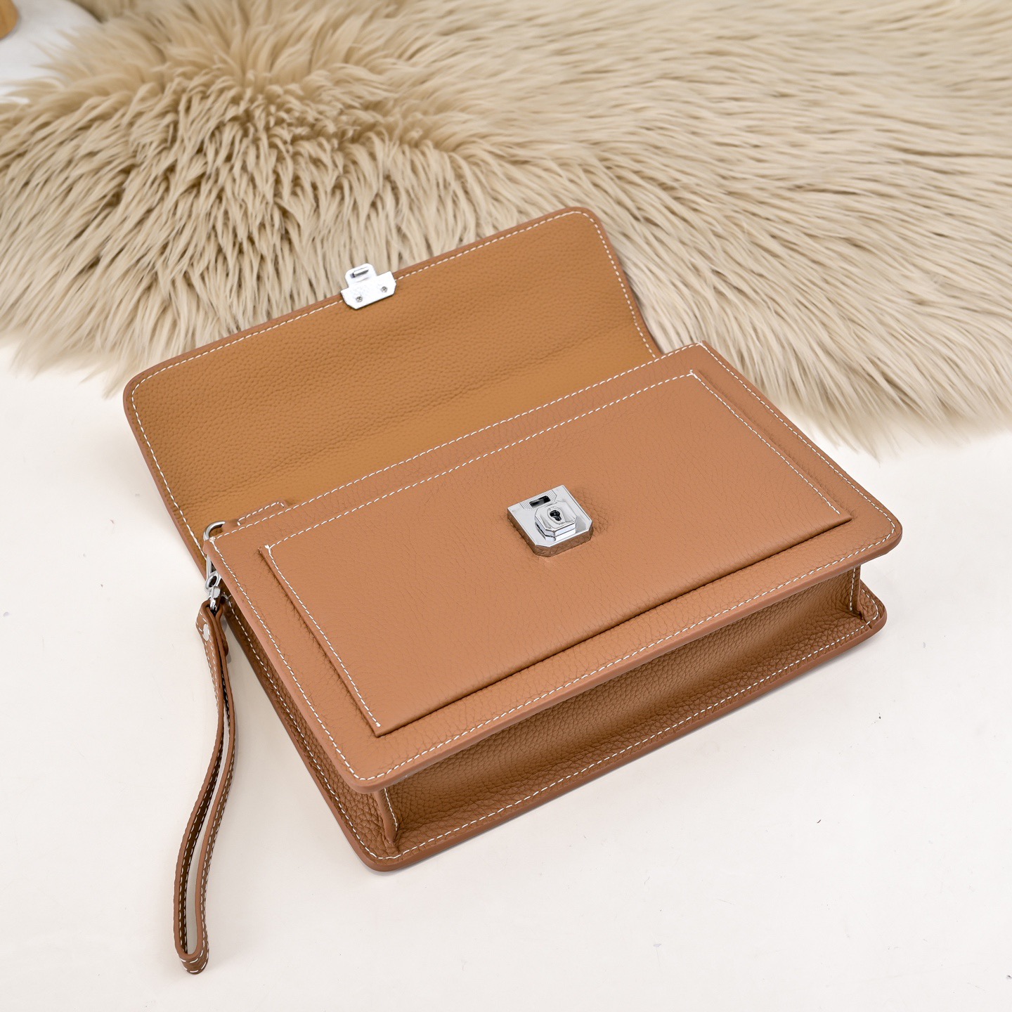 Hermes 에르메스 남성 소가죽 클러치 백 7