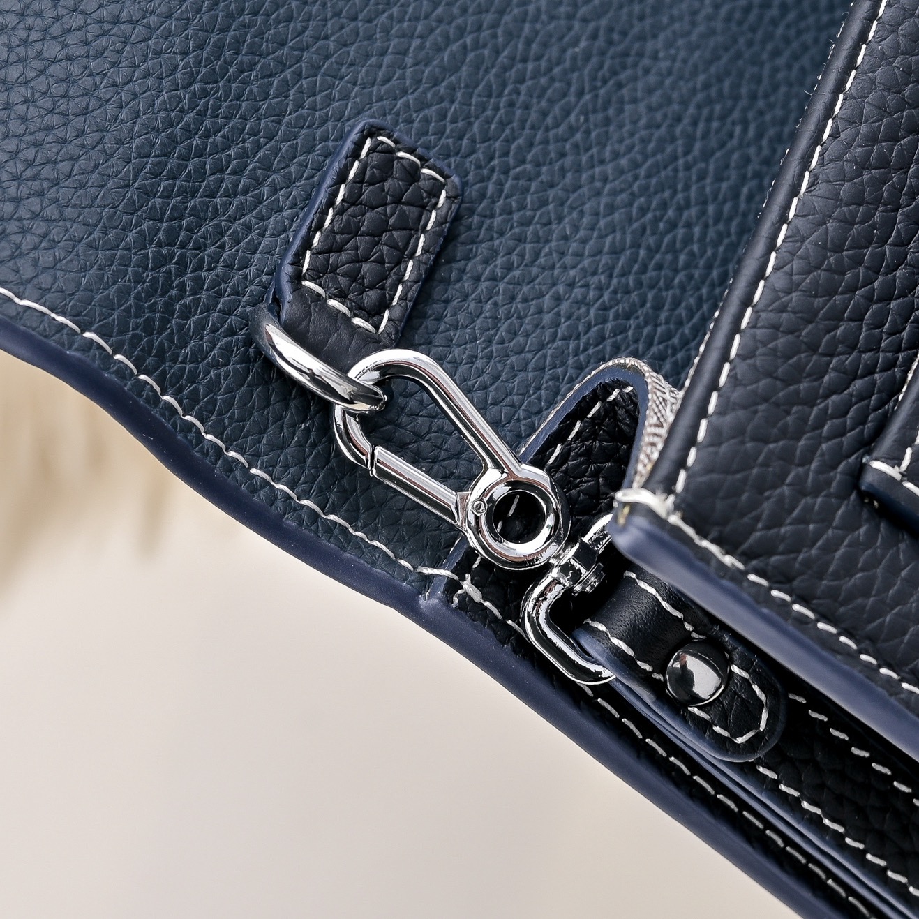 Hermes 에르메스 남성 소가죽 클러치백 5