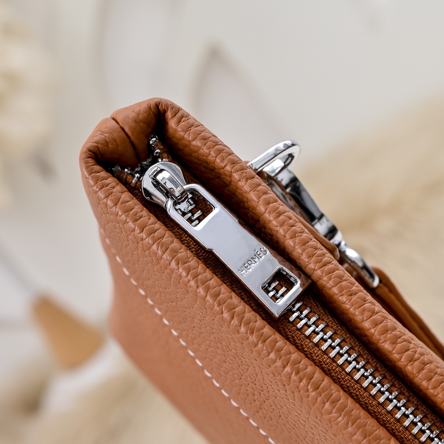 Hermes 에르메스 남성 소가죽 H 버클 클러치백 6