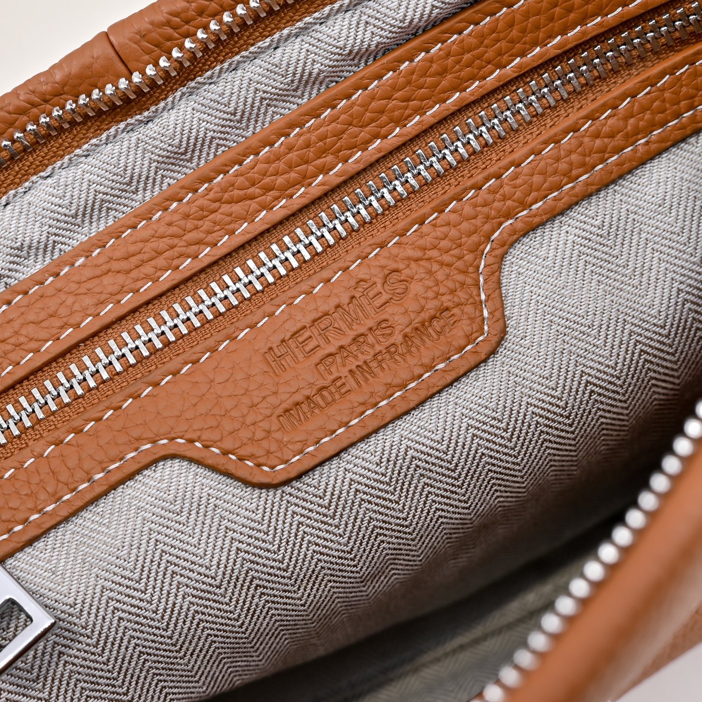 Hermes 에르메스 남성 소가죽 H 버클 클러치백 8