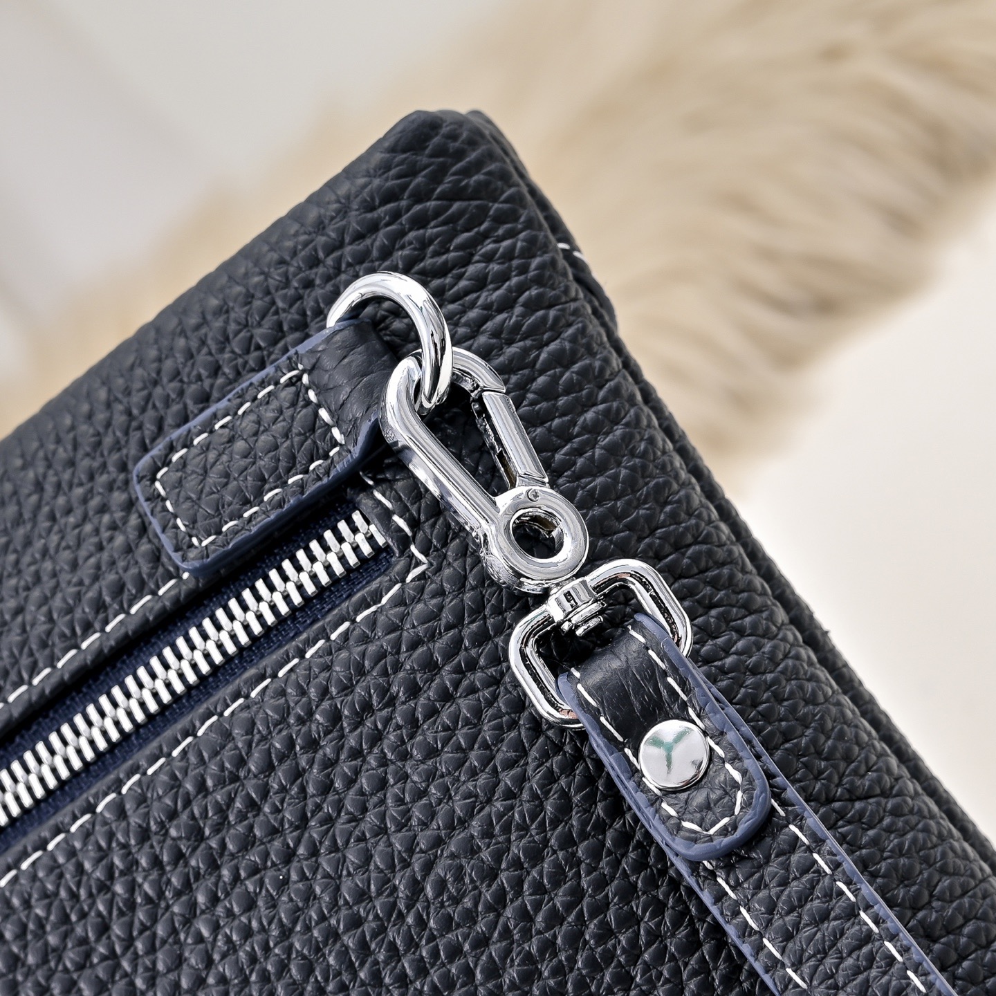 Hermes 에르메스 남성 가죽 클러치백 스트랩 파우치 5