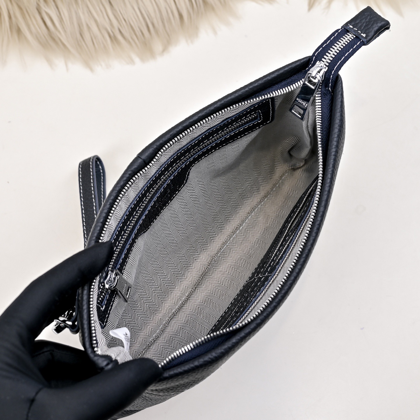 Hermes 에르메스 남성 가죽 클러치백 스트랩 파우치 9