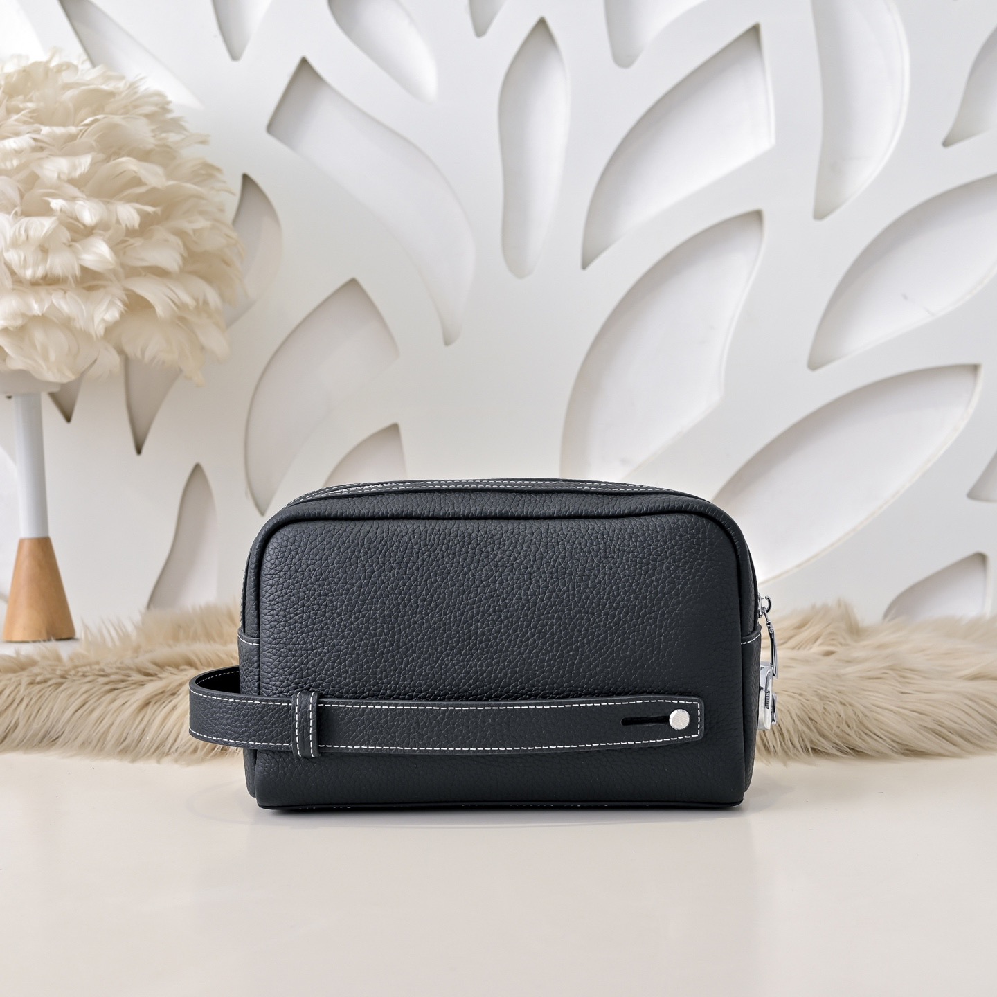 Hermes 에르메스 남성 소가죽 클러치백 블랙 3